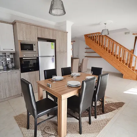 Villa Kay7500 Defne 3 Bedrooms Oludeniz